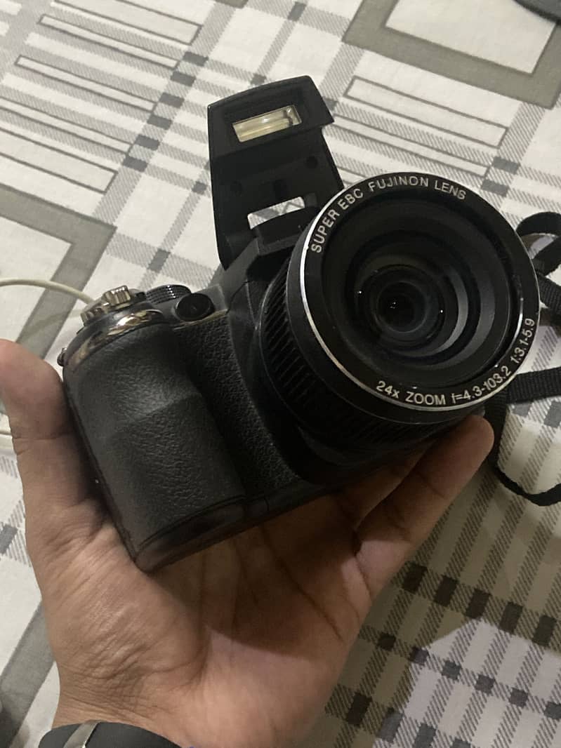 Finepix S3200 2