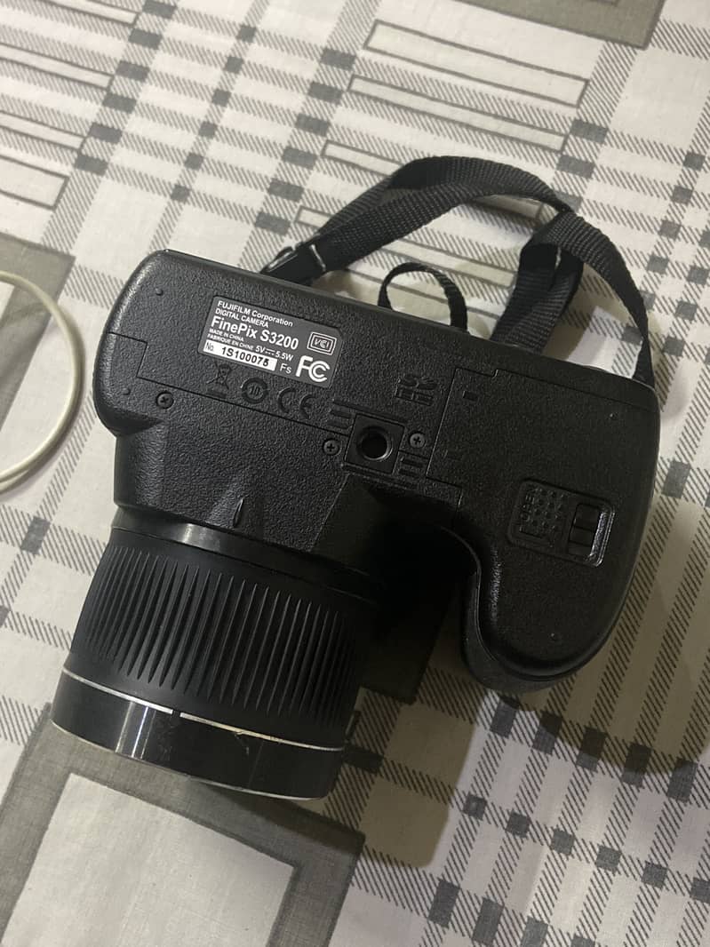 Finepix S3200 3