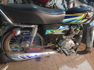 Assalamu alaikum new bike 2026 model engine pad new condition