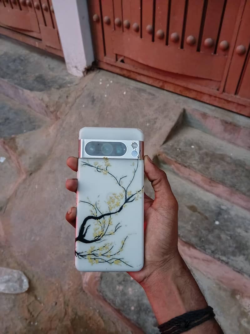 Google Pixel 8 Pro 1