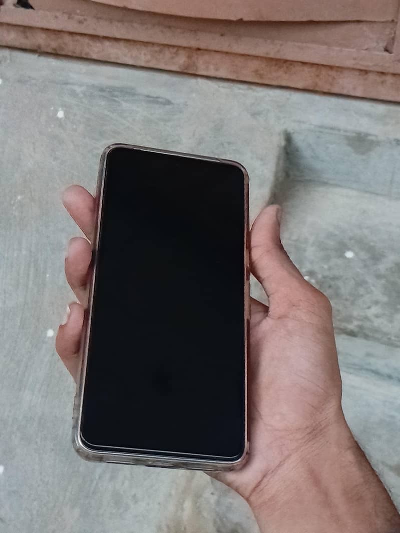 Google Pixel 8 Pro 3