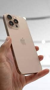 Apple iphone 16 Pro Max 1