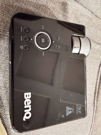 Beng HD Projector