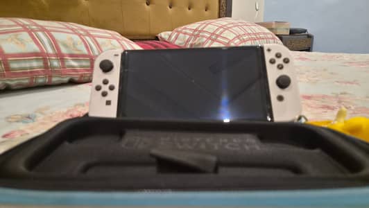 Nintendo switch oled with all accessoriesand 10/10 condition