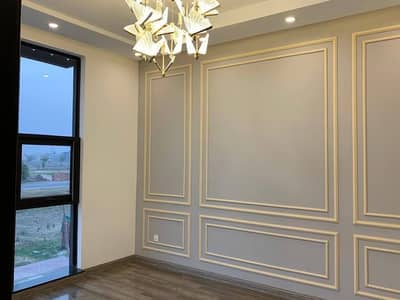 FOR RENT: EXPANSIVE 500 SQ YD 3-BEDROOM UPPER PORTION 33RD STREET, KHAYABAN-E-IQBAL, DHA PHASE 8, KARACHI