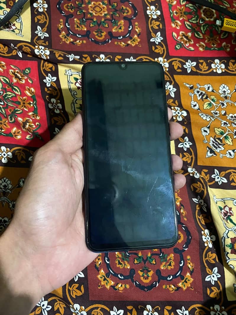 Vivo V21e | with box | snapdragon processor 1
