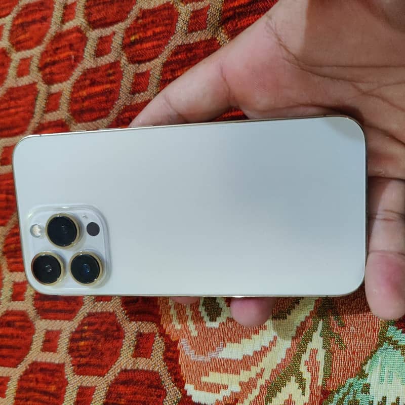 Apple iPhone 13 Pro 5