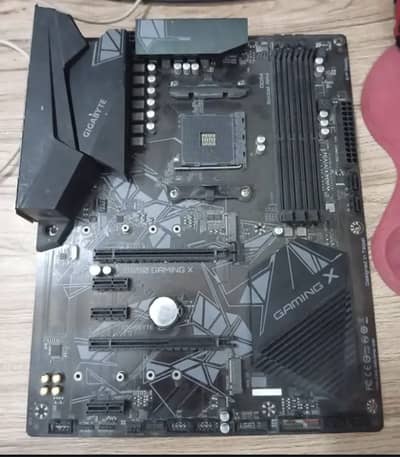 Gigabyte b550
