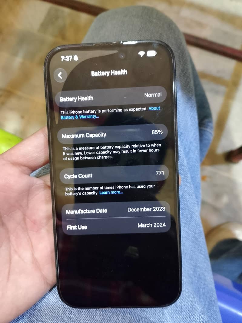 Apple iPhone 15 Pro 3