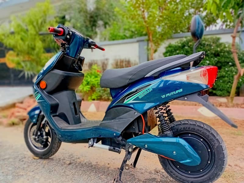 electric scooty 1