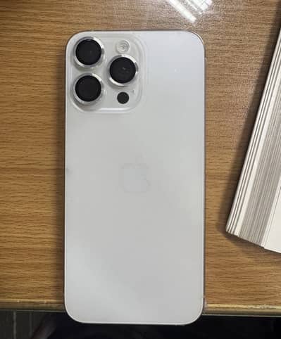 Apple iPhone 15 Pro Max