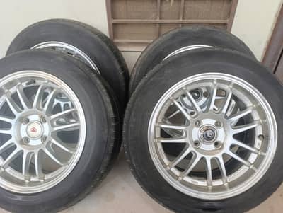 17" tubeless tires Good condition with Rims