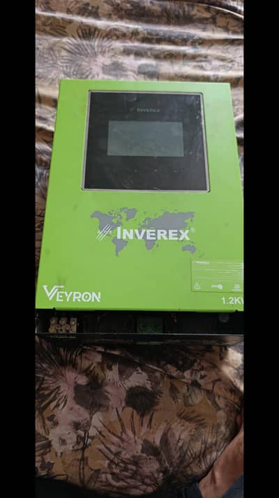 Inverex Veyron 1.2KW