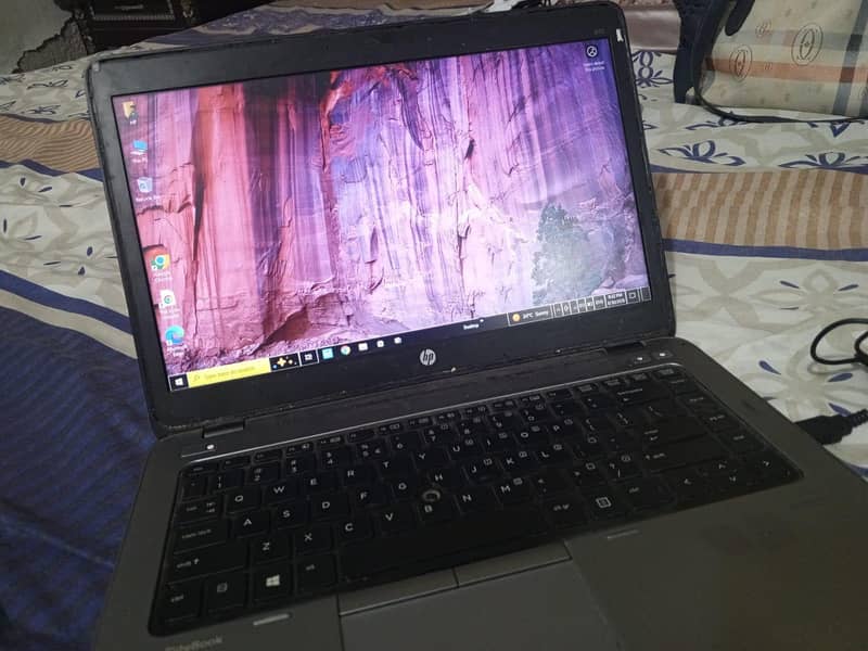 HP 4 GB 3