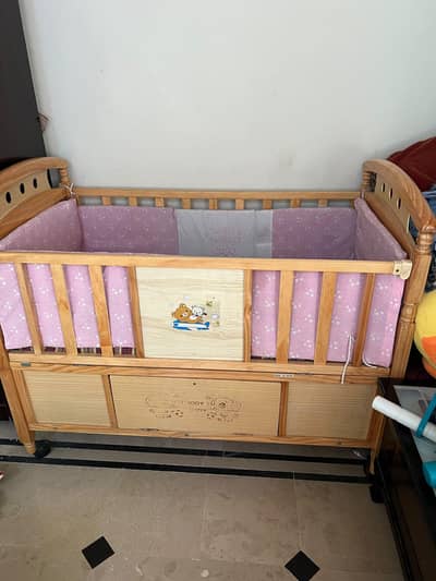 Wooden Baby Cot / Baby Crib with Mattress & Storage