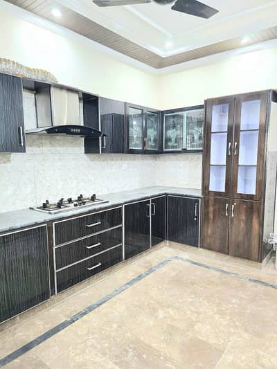 1 bed apartment for rent av opposit suppeir uni