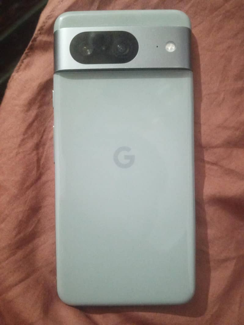 Google Pixel 8 0