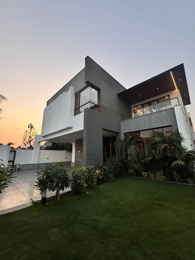 FOR SALE: ARCHITECT-DESIGNED 1,000 SQ YD LUXURY BUNGALOW WITH POOL & BASEMENT ZONE A, DHA PHASE 8, KARACHI