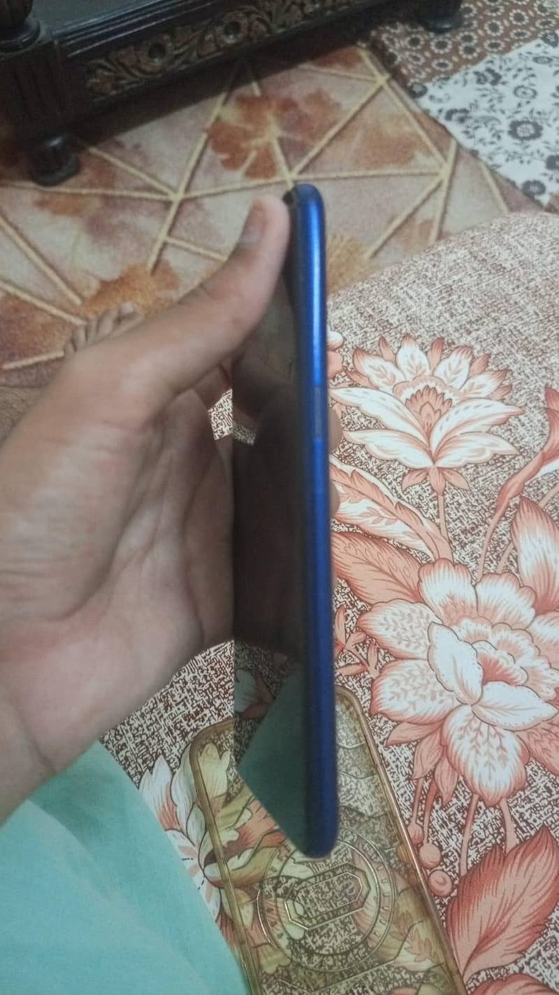 OPPO A5 1