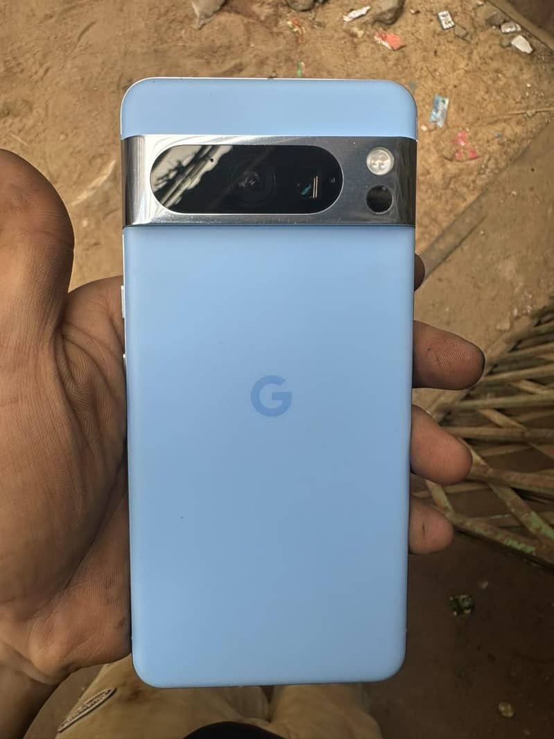 Google Pixel 8 Pro 0