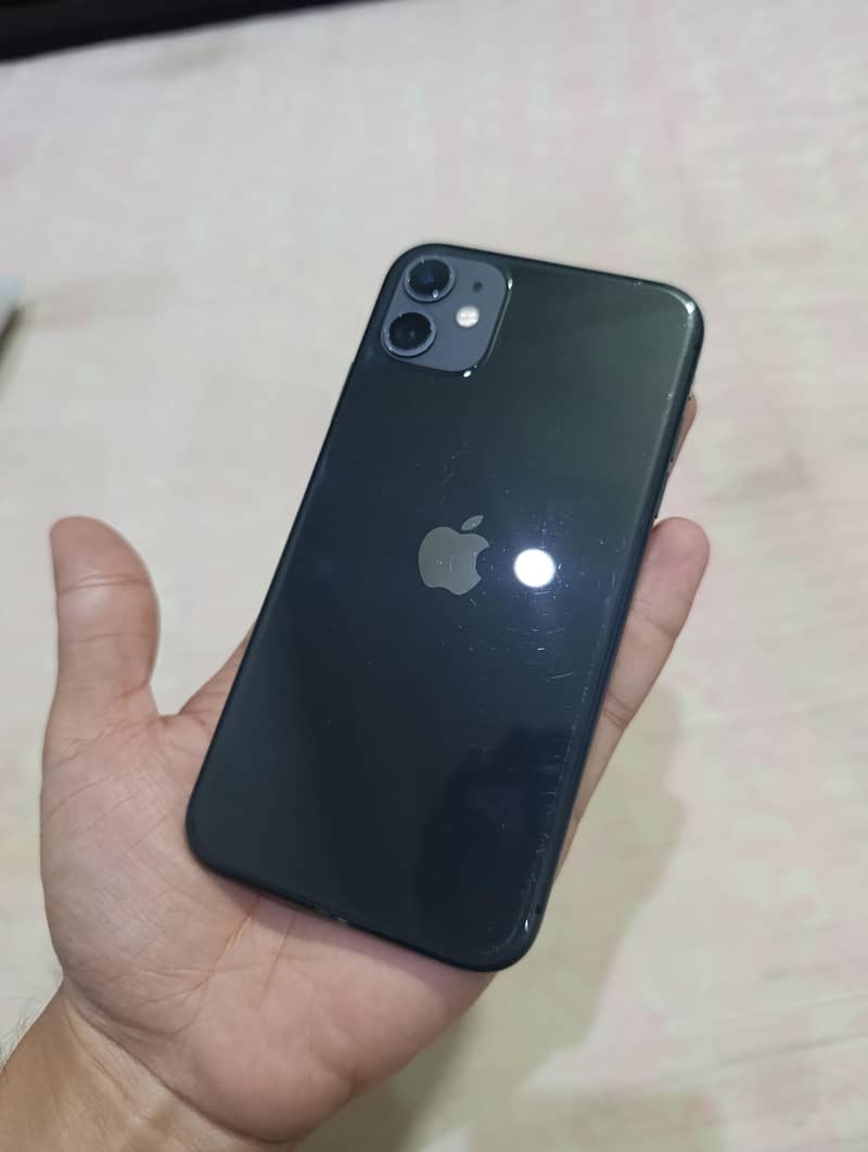 Apple iPhone 11 7