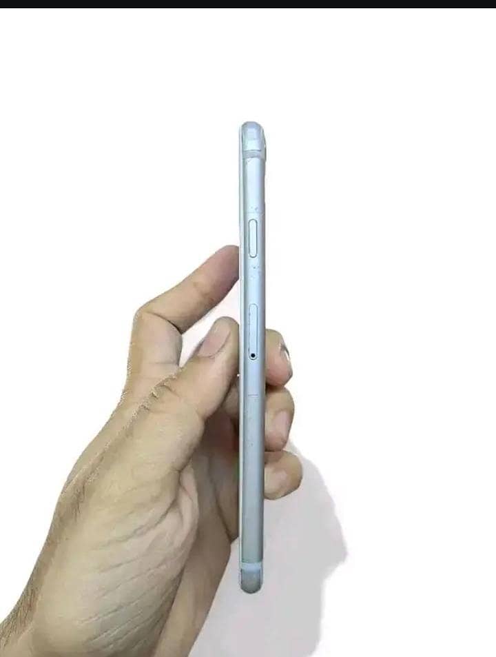 Apple iPhone 6S Plus 1