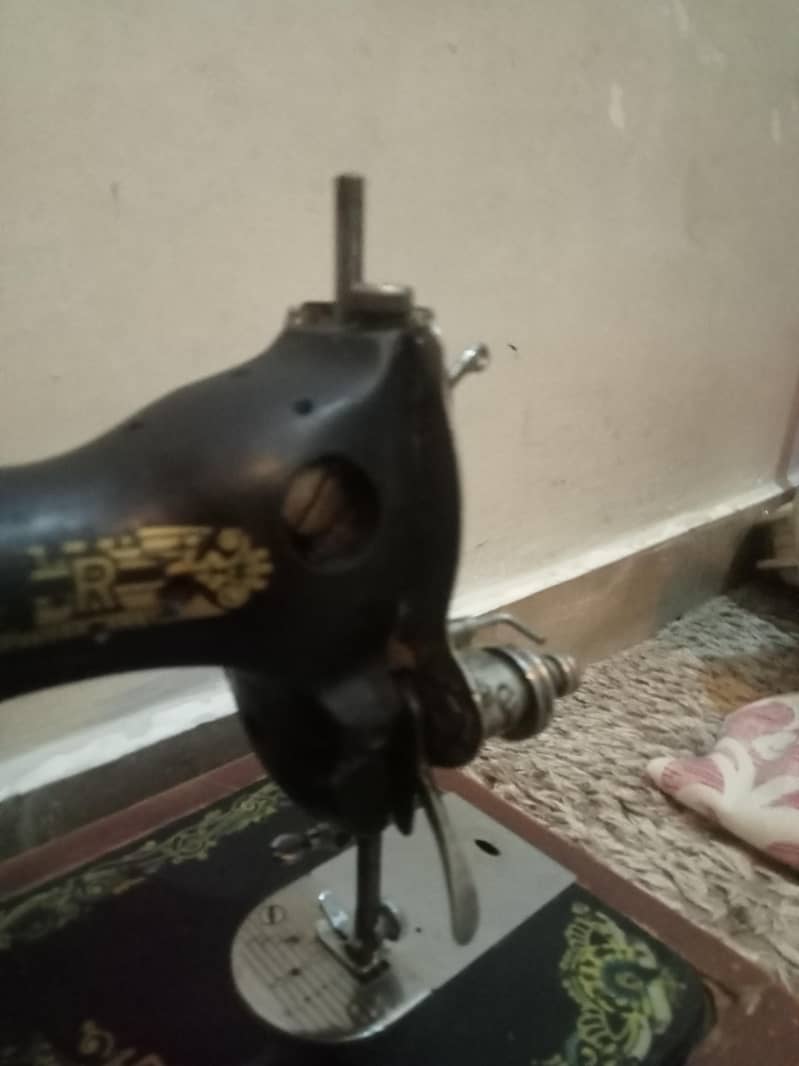sewing machine 3
