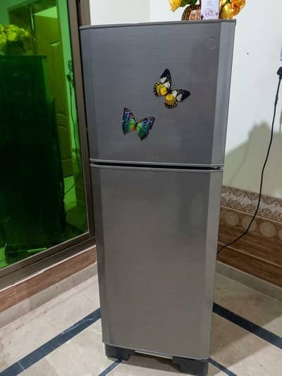 PEL Life medium sized fridge for sale