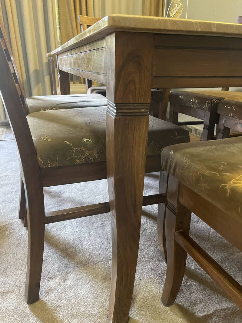 Dining table 6 chairs 1