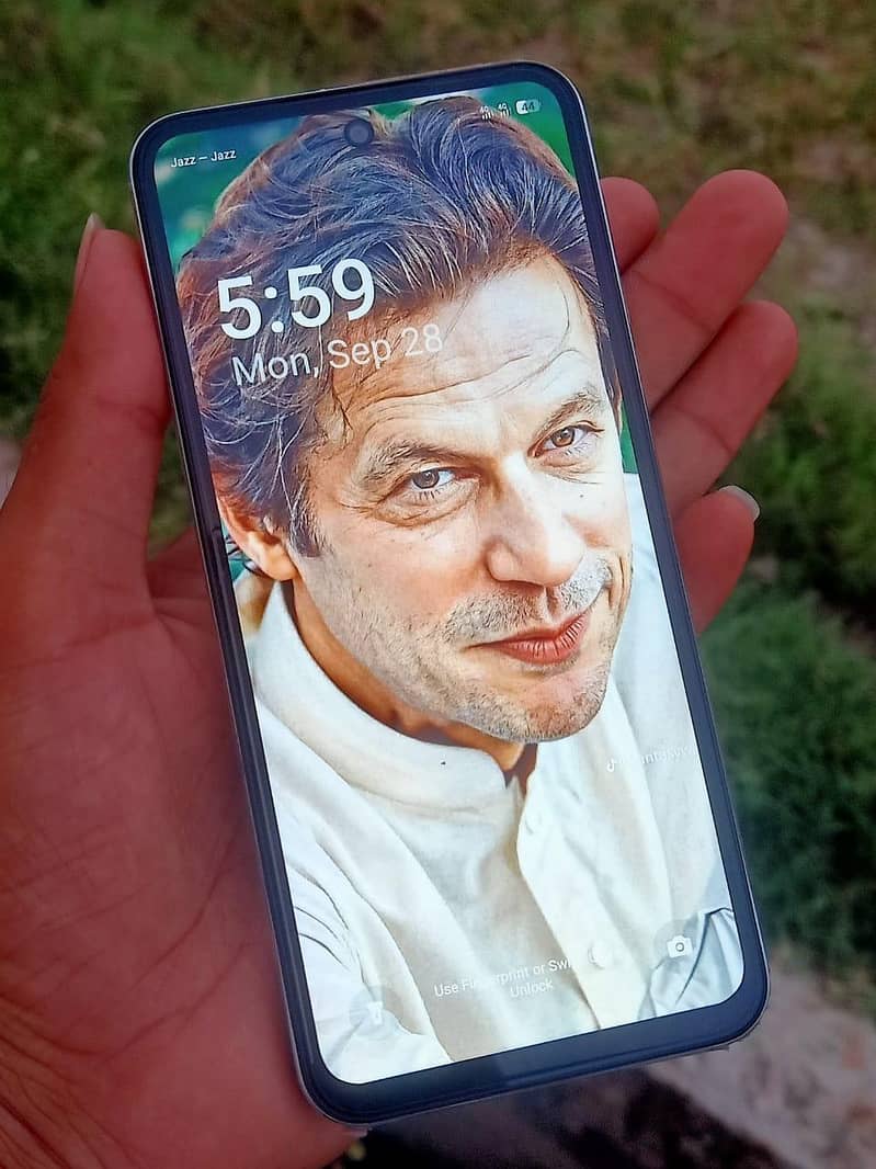 Tecno Spark Go 2 1