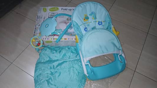 kids swing and traveler seat