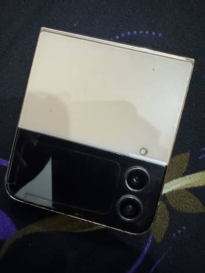 Samsung Mobile Z Flip 4