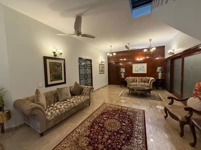 FOR SALE: WELL-MAINTAINED 500 SQ YD 5-BEDROOM RESIDENTIAL BUNGALOW WITH FULL BASEMENT ZONE A, DHA PHASE 8, KARACHI