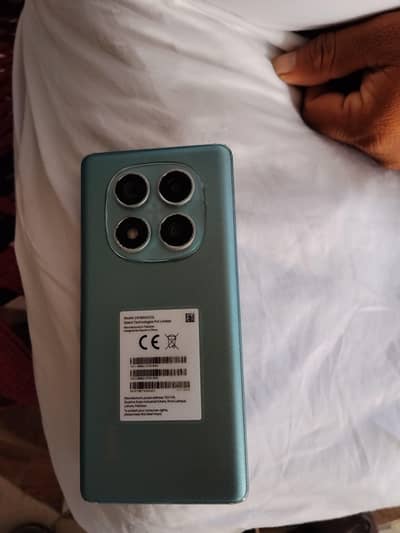 Xiaomi Redmi Note 14 Pro