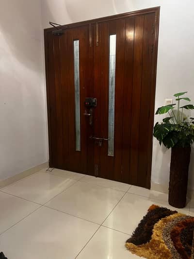 FOR SALE: 500 SQ YD 6-BEDROOM (2+4) RESIDENTIAL BUNGALOW WITH 20KW SOLAR SYSTEM KHAYABAN-E-TARIQ, DHA PHASE 6, KARACHI