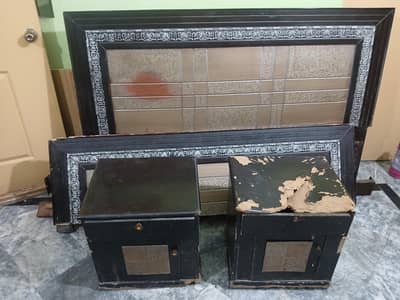 DOUBLE BED KING SIZE 2 SIDE TABLES