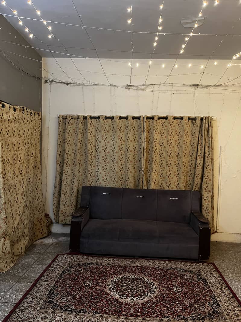 Hostel room for girls (35k) 5