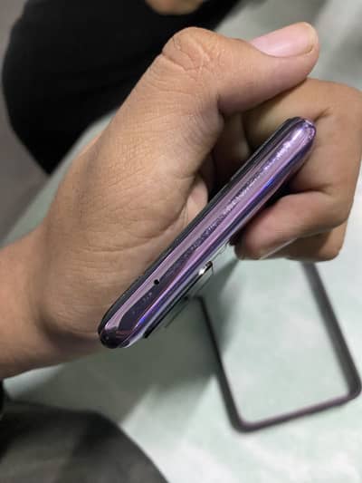 OPPO f19 Pro