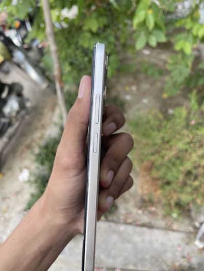 Realme note 70