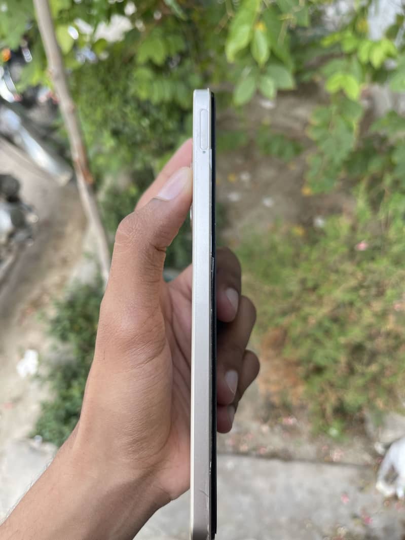 Realme note 70 4