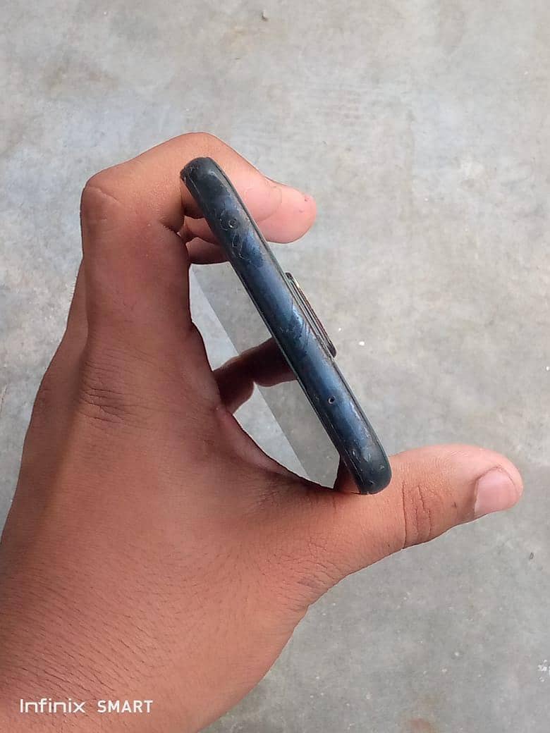 Xiaomi Redmi Note 9S 1