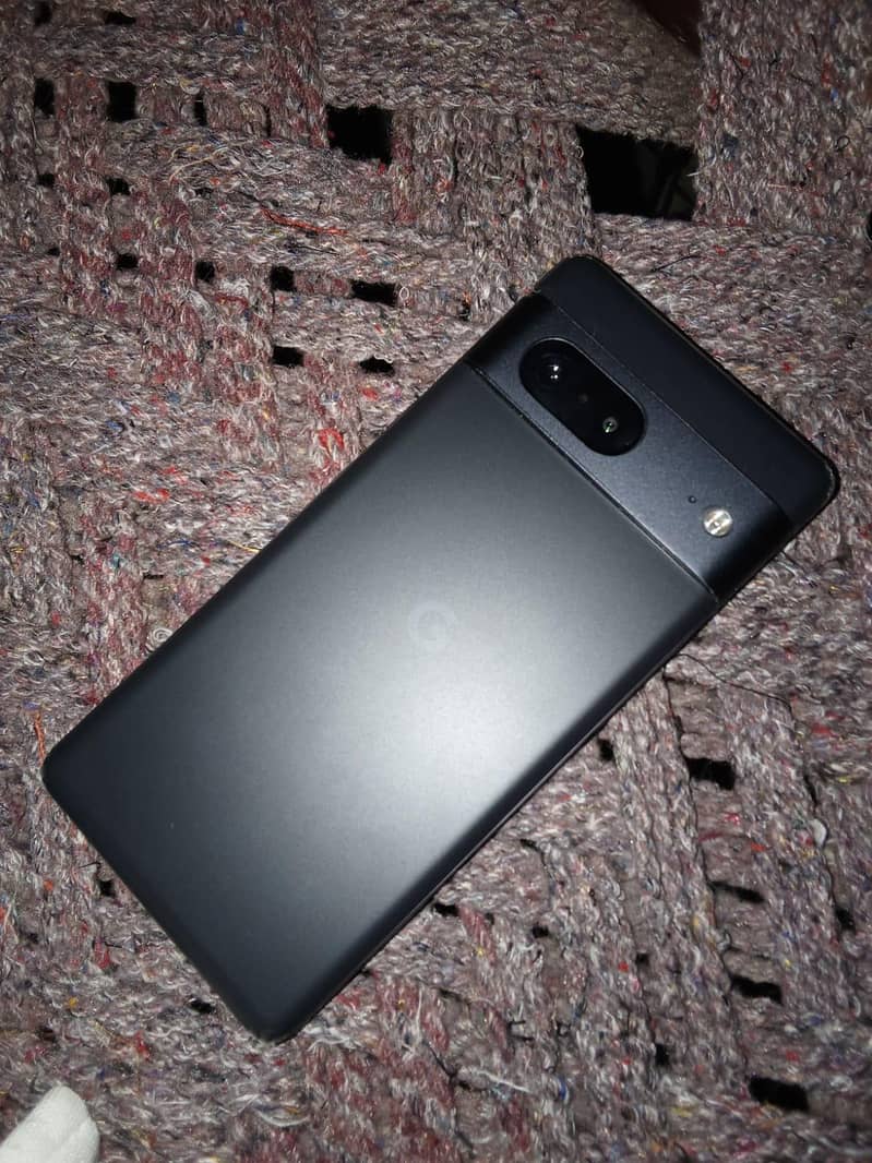 Google Pixel 7 3