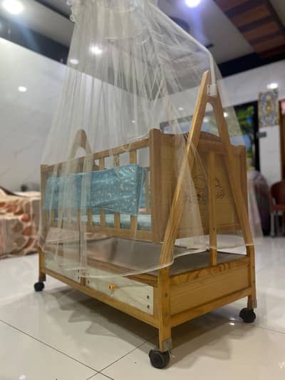 Baby cot