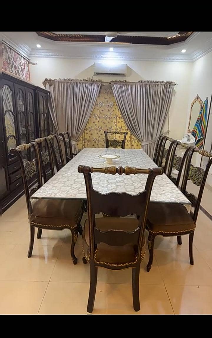 10 chair  chinioti dining table 0