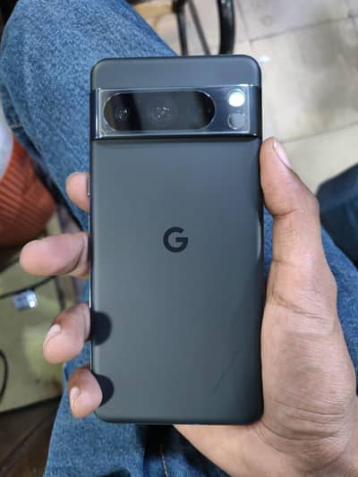 Google Pixel 8 Pro