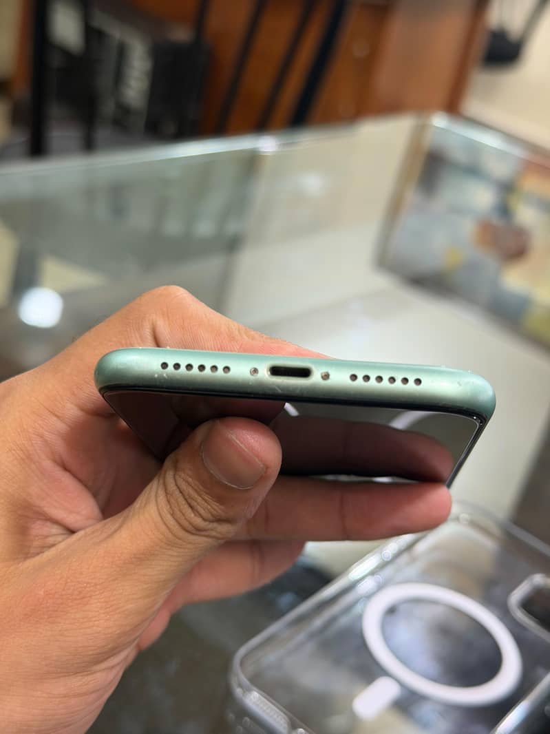 Apple iPhone 11 1