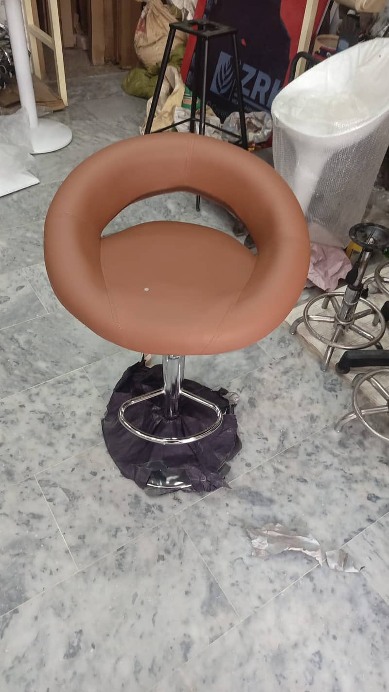 Bar Stools /Cafe Stools / Stools 7