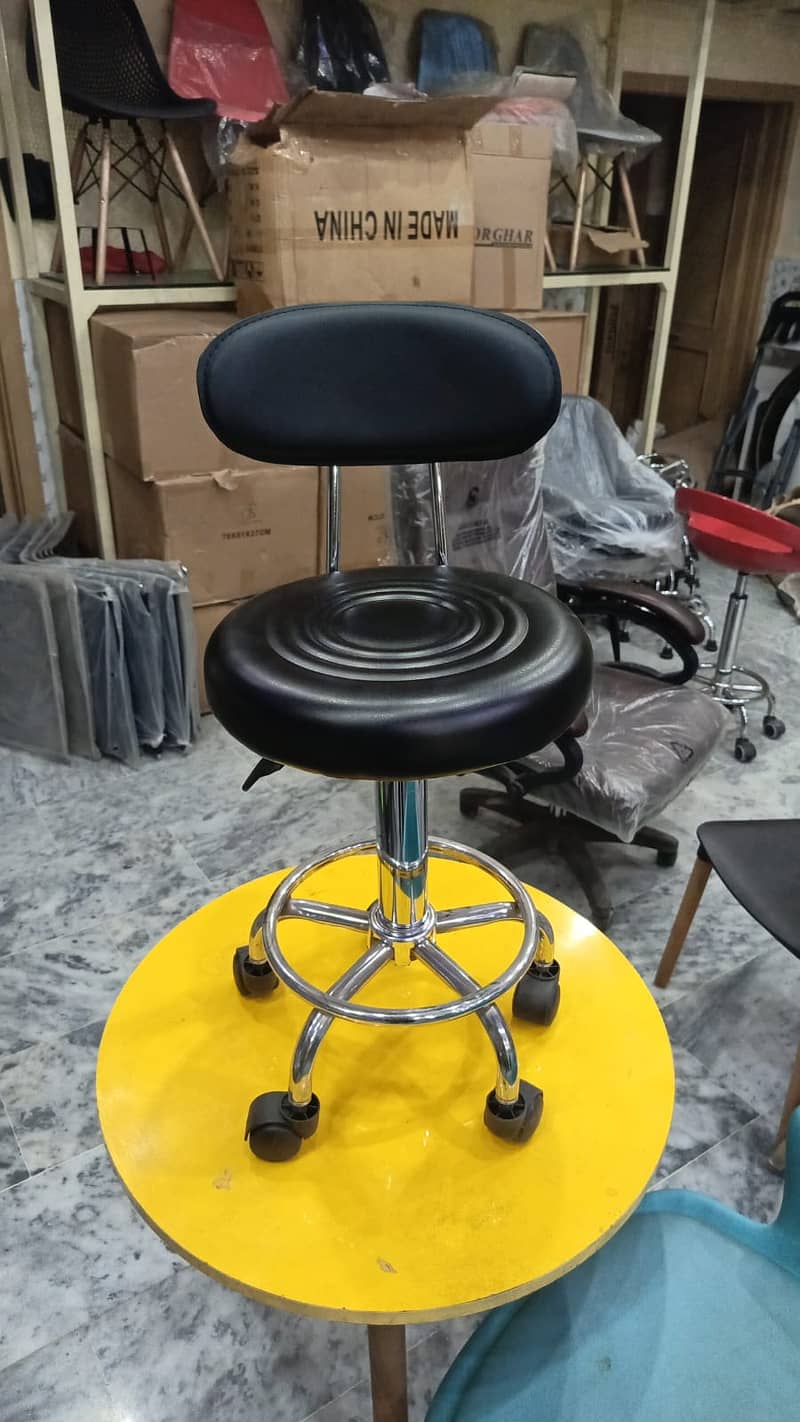 Bar Stools /Cafe Stools / Stools 16