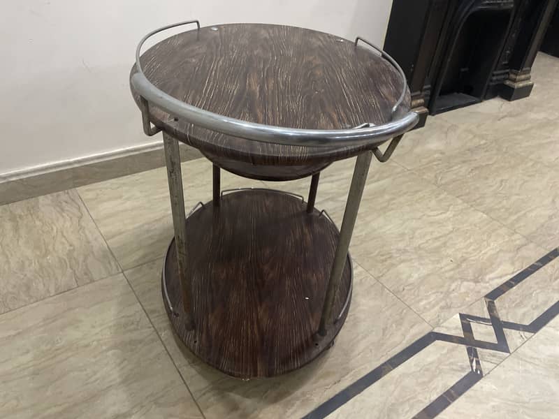 Tea trolley 1