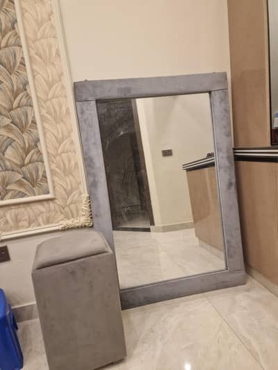 Full length mirror with stool